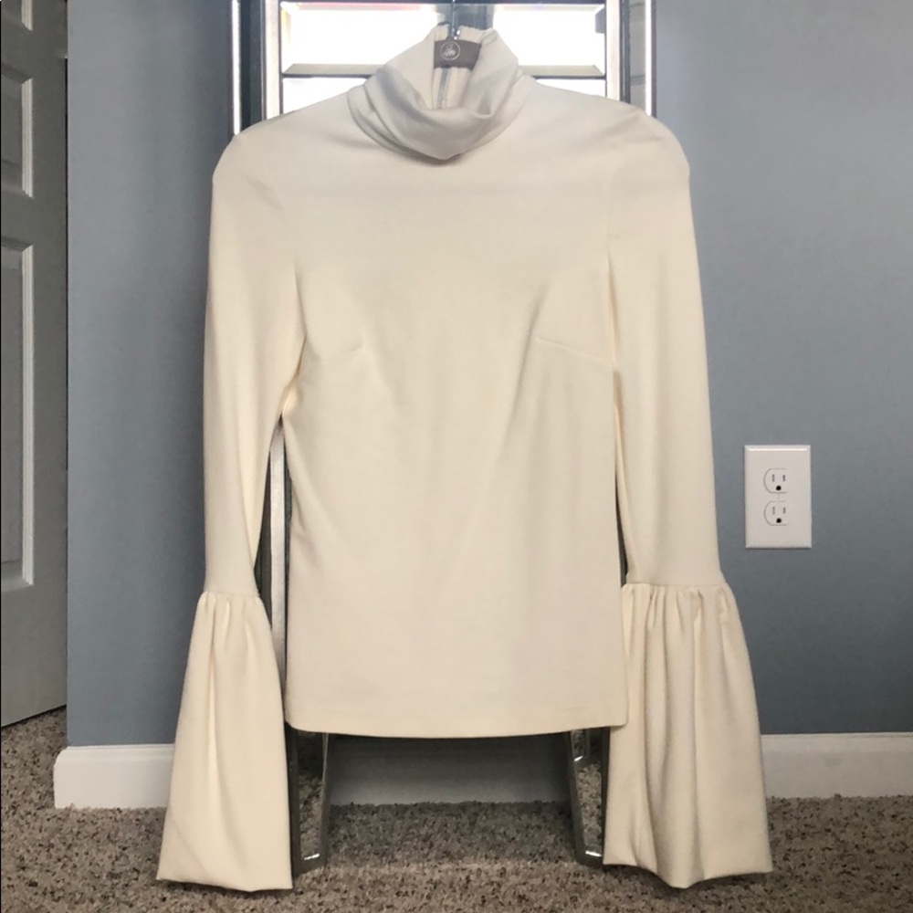 Ronny Kobo cream belle sleeve turtle neck xs